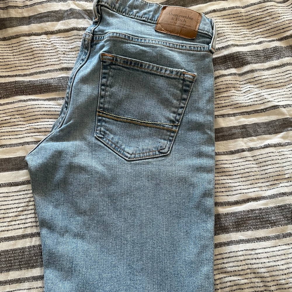 Abercrombie & Fitch Young Men’s Skinny Jeans